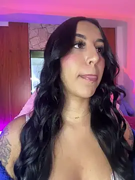 Snapshot of Tamara_Roberts1 chatting on February 1, 2026, 1:59 am Tamara Roberts1 online show from February 1, 2026, 1:59 am