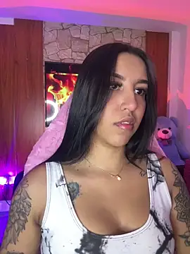 Snapshot of Tamara_Roberts1 chatting on February 3, 2026, 2:10 am Tamara Roberts1 online show from February 3, 2026, 2:10 am