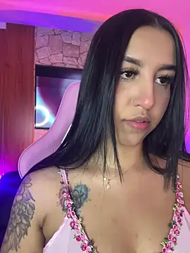 Snapshot of Tamara_Roberts1 chatting on February 13, 2026, 1:56 am Tamara Roberts1 online show from February 13, 2026, 1:56 am