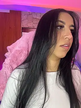 Snapshot of Tamara_Roberts1 chatting on February 14, 2026, 2:52 am Tamara Roberts1 online show from February 14, 2026, 2:52 am