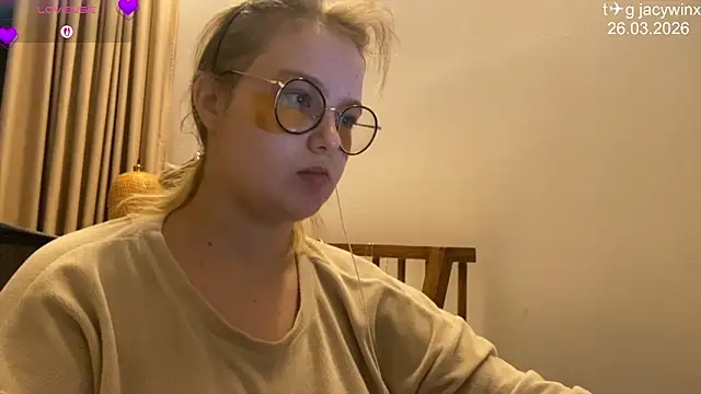 JacyWinslat online show from March 26, 2026, 9:53 pm