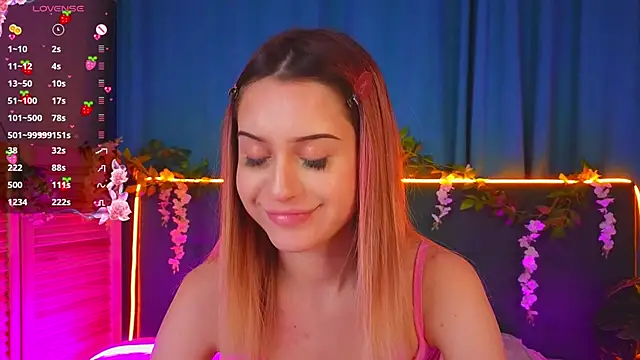 AlinaWalters online show from November 20, 2025, 9:03 pm