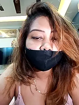 Snapshot of Cute-mona chatting on January 13, 2026, 8:03 pm Cute-mona online show from January 13, 2026, 8:03 pm