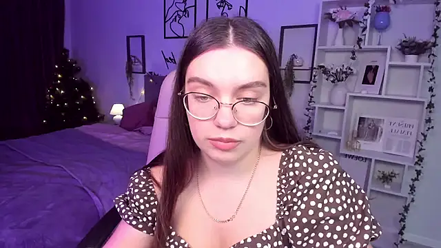 Snapshot of DaniellaLovely chatting on January 3, 2025, 2:19 pm DaniellaLovely online show from January 3, 2025, 2:19 pm