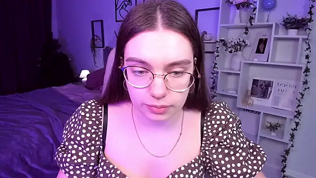 Snapshot of DaniellaLovely chatting on January 7, 2025, 2:41 pm DaniellaLovely online show from January 7, 2025, 2:41 pm
