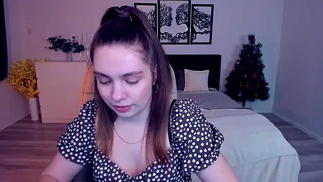 Snapshot of DaniellaLovely chatting on January 14, 2025, 2:00 pm DaniellaLovely online show from January 14, 2025, 2:00 pm