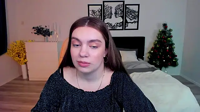 Snapshot of DaniellaLovely chatting on January 26, 2025, 2:19 pm DaniellaLovely online show from January 26, 2025, 2:19 pm