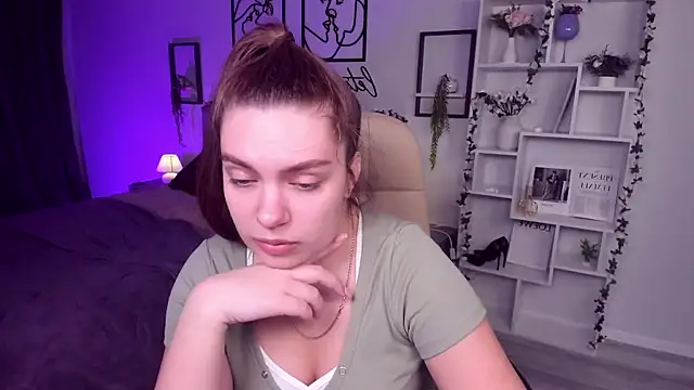 Snapshot of DaniellaLovely chatting on January 30, 2025, 10:29 am DaniellaLovely online show from January 30, 2025, 10:29 am