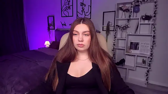 Snapshot of DaniellaLovely chatting on February 1, 2025, 2:02 pm DaniellaLovely online show from February 1, 2025, 2:02 pm