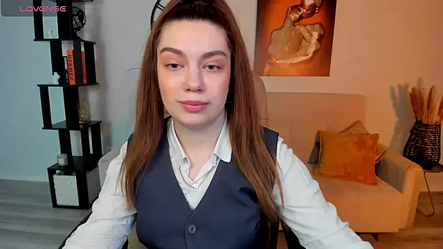 Snapshot of DaniellaLovely chatting on March 6, 2025, 10:52 am DaniellaLovely online show from March 6, 2025, 10:52 am