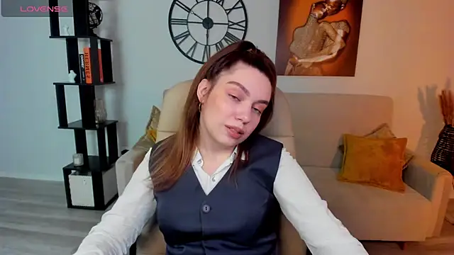 Snapshot of DaniellaLovely chatting on March 7, 2025, 11:29 am DaniellaLovely online show from March 7, 2025, 11:29 am
