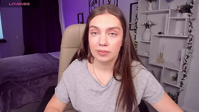 Snapshot of DaniellaLovely chatting on September 26, 2025, 10:52 am DaniellaLovely online show from September 26, 2025, 10:52 am