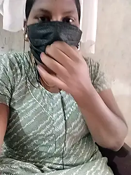 kavinila20 online show from December 11, 2024, 4:28 am