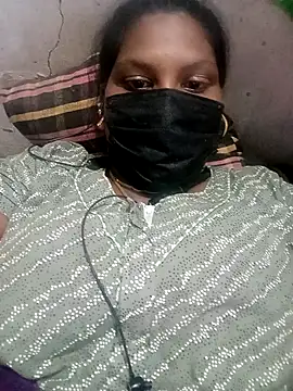 kavinila20 online show from December 14, 2024, 9:18 am