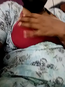 kavinila20 online show from December 20, 2024, 5:14 am