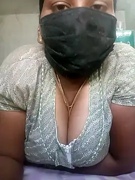 kavinila20 online show from March 10, 2025, 7:32 am