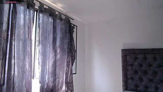 goddessbeldgett101 online show from December 12, 2024, 3:27 pm