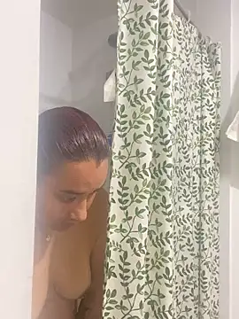 Cafeziitha02 online show from October 26, 2025, 1:33 am