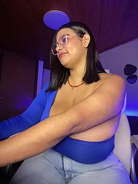 Isabella boobd online show from April 13, 2026, 7:30 pm