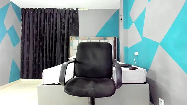 simookeler online show from January 8, 2025, 12:26 pm