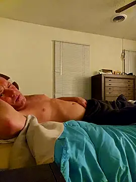 Bigtater1999 online show from November 4, 2025, 12:54 am