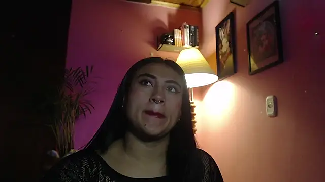 Snapshot of bunnyemilyrose36 chatting on December 23, 2025, 7:50 am bunnyemilyrose36 online show from December 23, 2025, 7:50 am