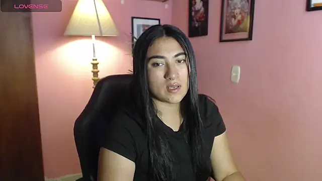 bunnyemilyrose36 online show from May 5, 2026, 3:42 pm