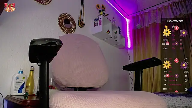 Soffy-brooks online show from December 9, 2024, 6:45 am