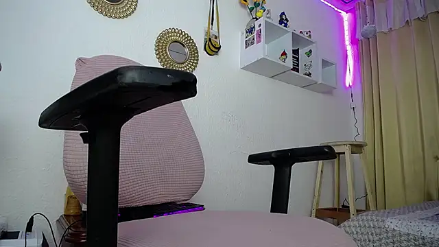 Soffy-brooks online show from January 4, 2025, 7:13 am