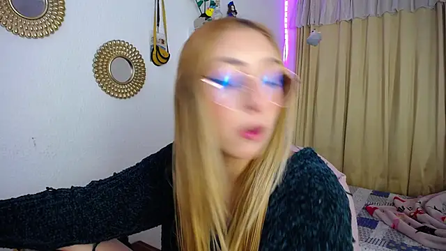 Soffy-brooks online show from January 20, 2025, 6:42 am