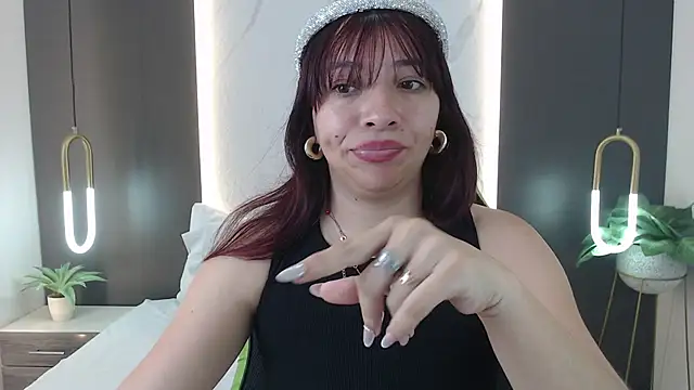 alma fenix online show from January 20, 2025, 6:32 pm