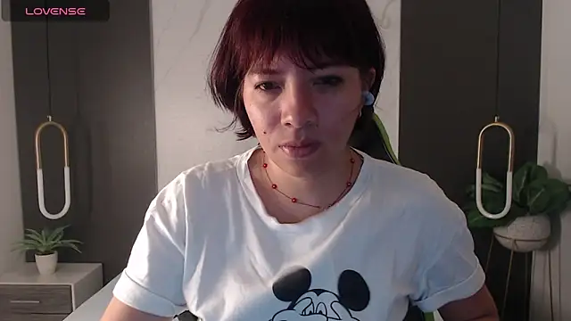 alma fenix online show from March 19, 2025, 12:12 pm