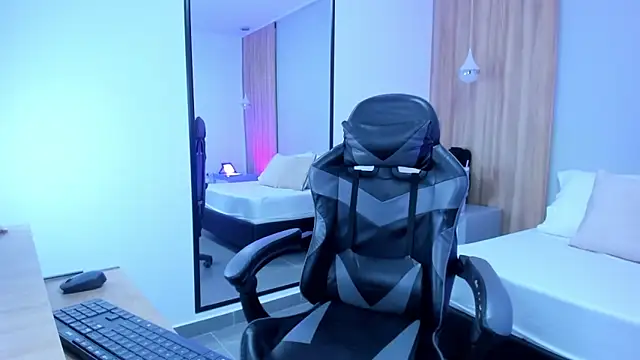 alma fenix online show from January 17, 2026, 12:32 pm