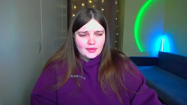 Emaaa ua online show from October 24, 2025, 8:22 am