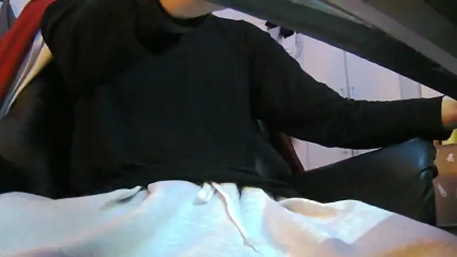 Snapshot of Ray175oo chatting on February 7, 2026, 5:27 pm Ray175oo online show from February 7, 2026, 5:27 pm