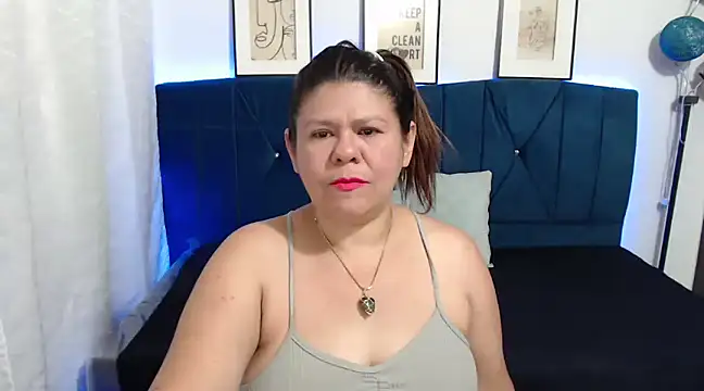 Snapshot of NATHYHOTT chatting on December 2, 2024, 4:42 pm NATHYHOTT online show from December 2, 2024, 4:42 pm