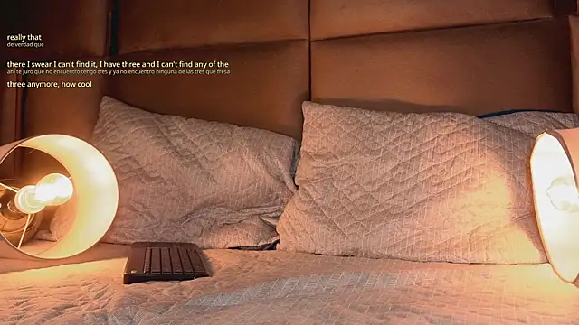 Snapshot of angelinepossy chatting on January 14, 2026, 9:09 pm angelinepossy online show from January 14, 2026, 9:09 pm