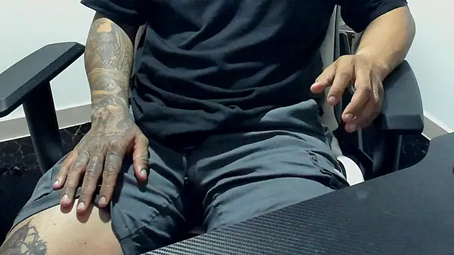 stebankechima online show from October 16, 2025, 12:44 am