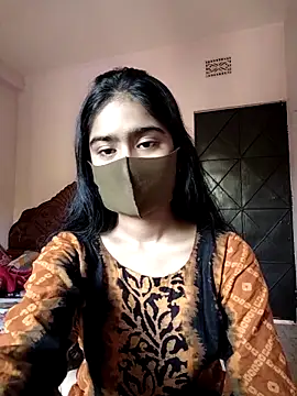 Arisha- online show from November 18, 2025, 9:03 am