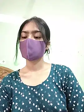 Arisha- online show from May 18, 2026, 8:42 am