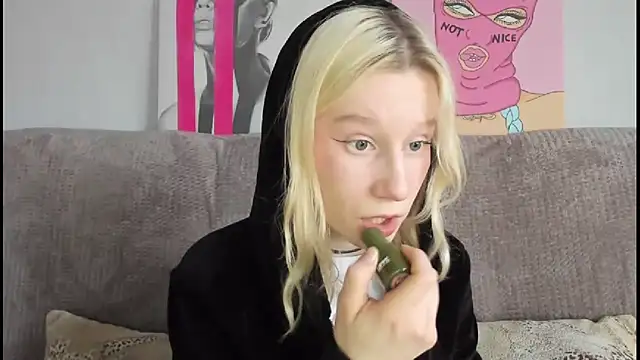 Snapshot of EnigmaSee chatting on November 8, 2025, 2:23 am EnigmaSee online show from November 8, 2025, 2:23 am