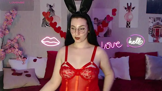 Fluffy Tiffy online show from February 14, 2025, 4:04 am