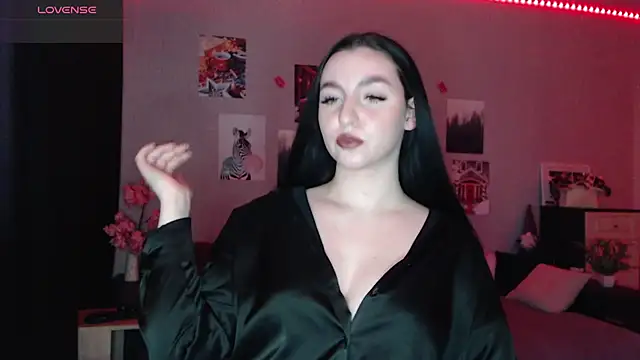 Fluffy Tiffy online show from February 25, 2025, 1:52 am