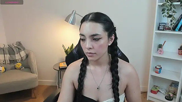 Snapshot of _BellaEvans_ chatting on February 25, 2025, 9:09 am BellaEvans online show from February 25, 2025, 9:09 am