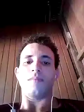 Snapshot of jhonmenas14 chatting on November 2, 2025, 6:32 pm jhonmenas14 online show from November 2, 2025, 6:32 pm