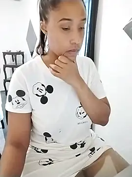 LadyEbonyX online show from February 17, 2025, 7:42 pm