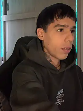 aldrinwhite online show from January 19, 2025, 1:12 pm