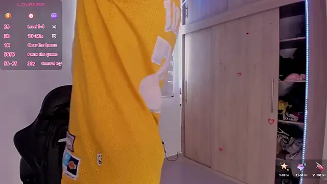 aldrinwhite online show from March 7, 2025, 3:18 pm