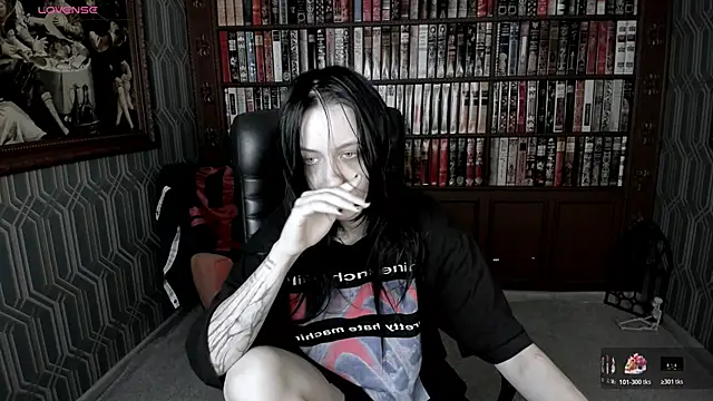 Snapshot of Medusa__Gorgona chatting on June 20, 2026, 8:17 am Medusa Gorgona online show from June 20, 2026, 8:17 am