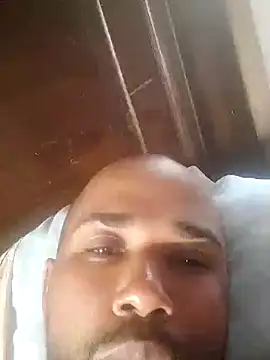 Frankie0880 online show from January 11, 2025, 10:07 pm